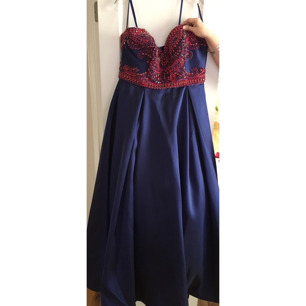 Navy blue prom dress